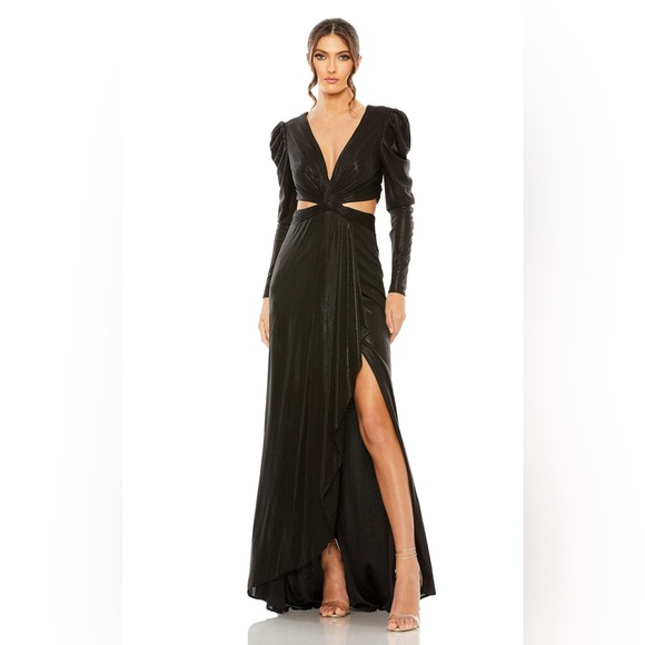 NWT‎ IEENA Mac Duggal Long Sleeve Pleat Charmeuse CutOut Black Gown - Picture 1 of 5